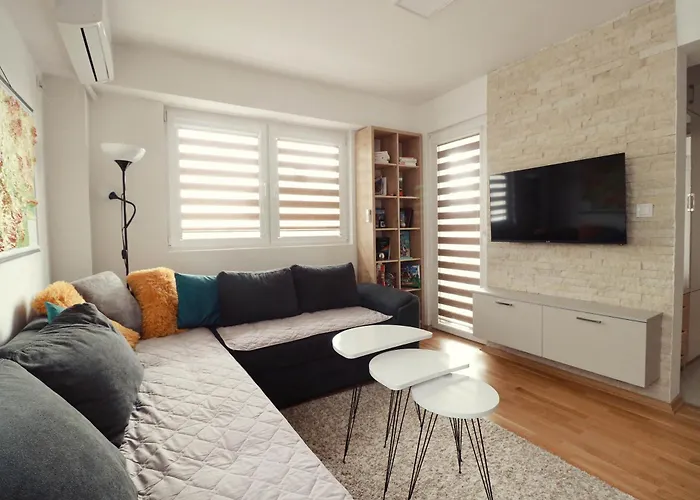 Luna Apartment By Sienna